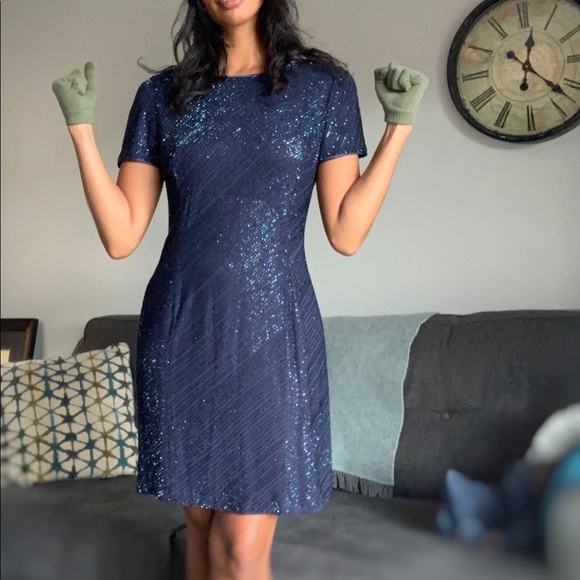 Blue beaded dress - Picture 2 of 6